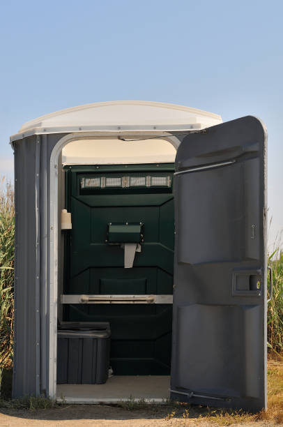 Best Portable restroom trailer rental  in Oakland City, IN